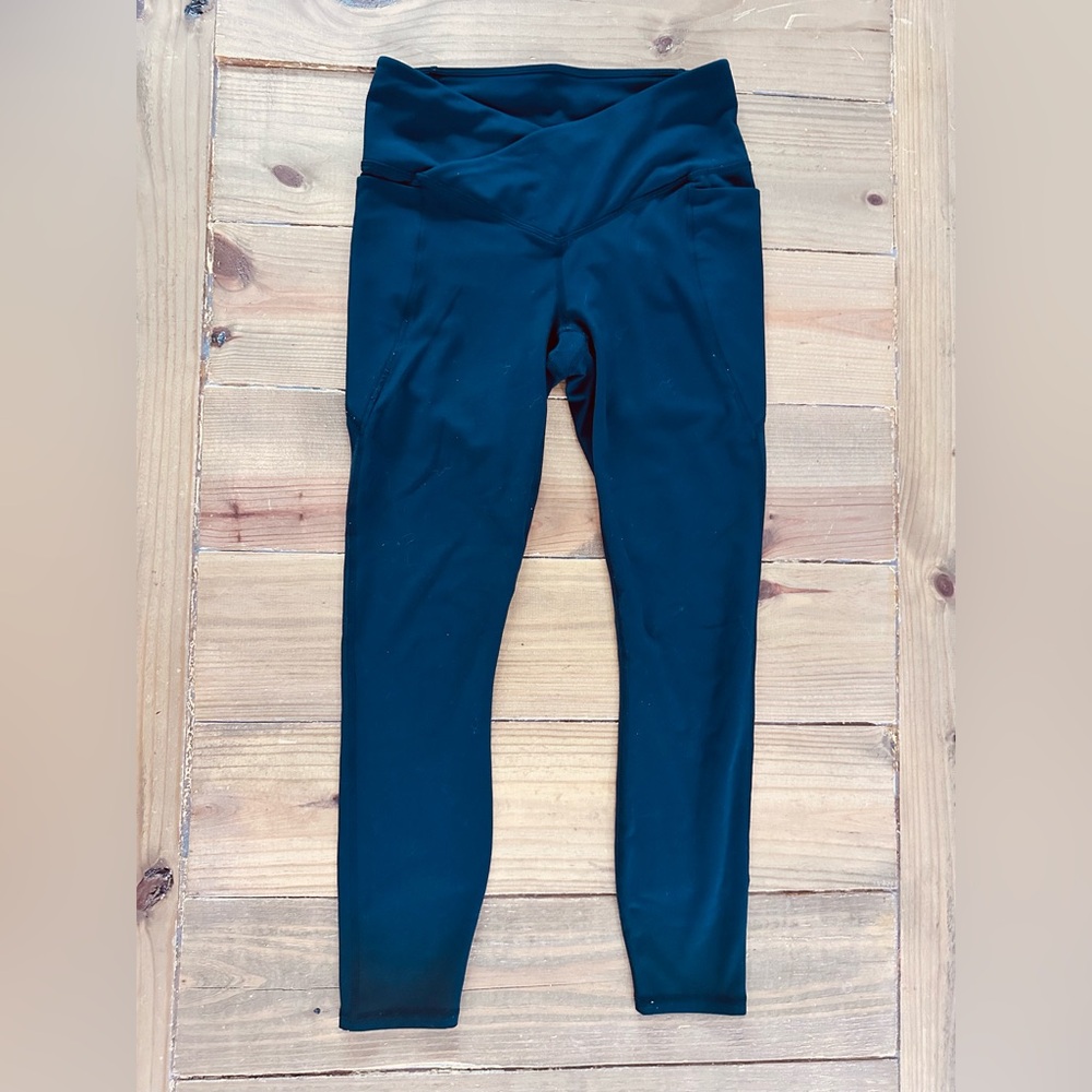 Fabletics Black Leggings High-Waisted Stretchy Bottoms